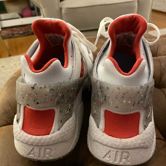 Nike Huarache - Picture 3 of 8